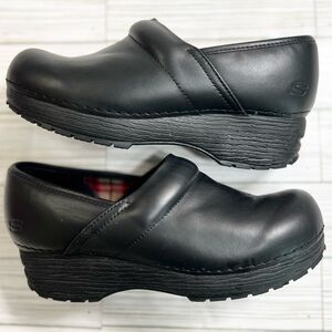 Skechers Women's Classic Black Mules